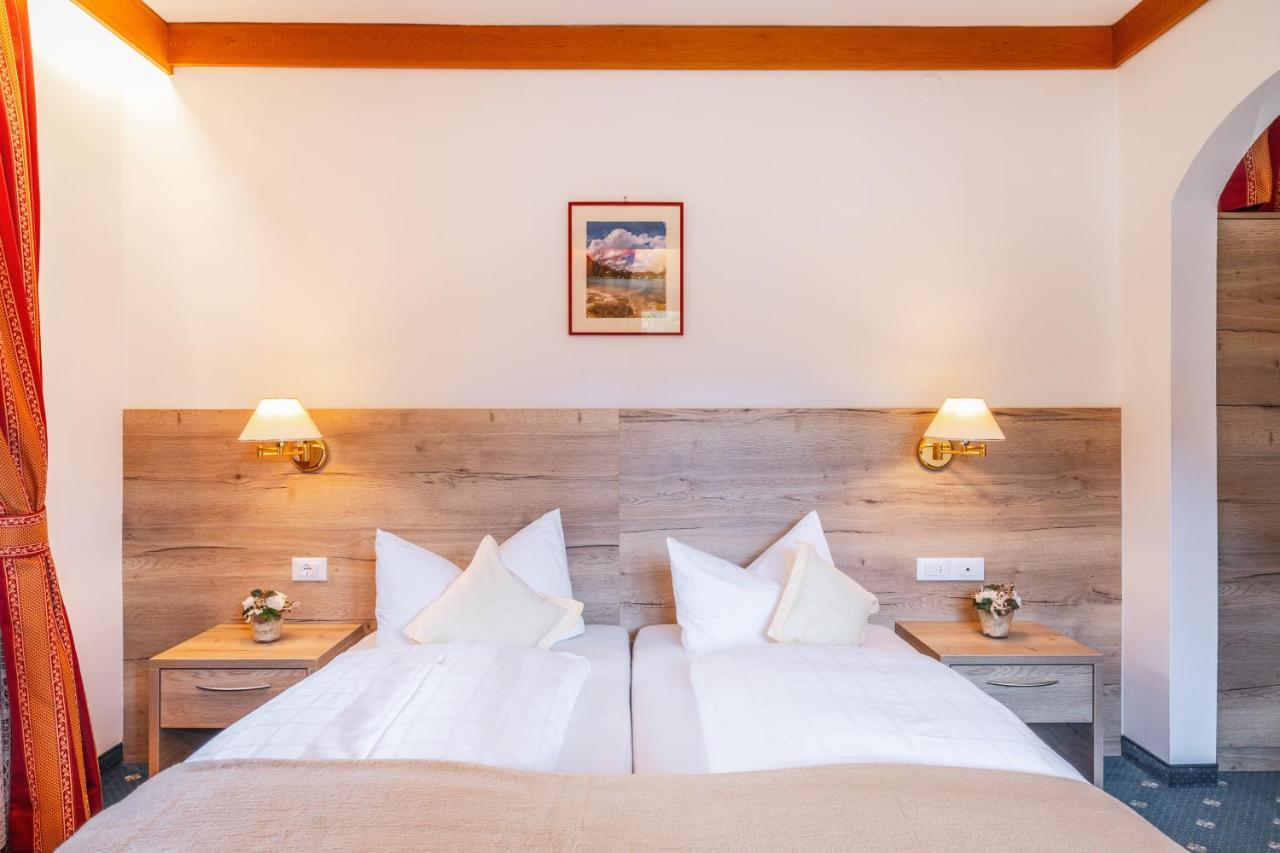 Hotel Erna Коле Изарко Екстериор снимка