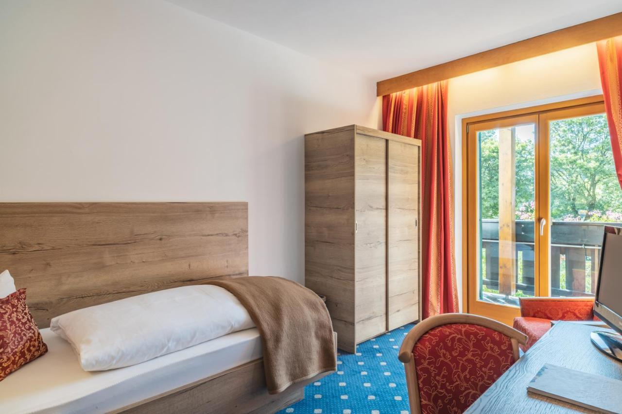 Hotel Erna Коле Изарко Екстериор снимка