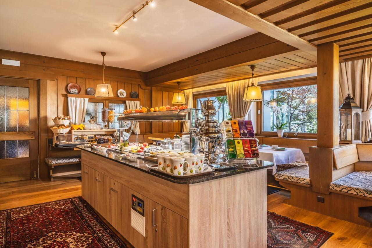 Hotel Erna Коле Изарко Екстериор снимка