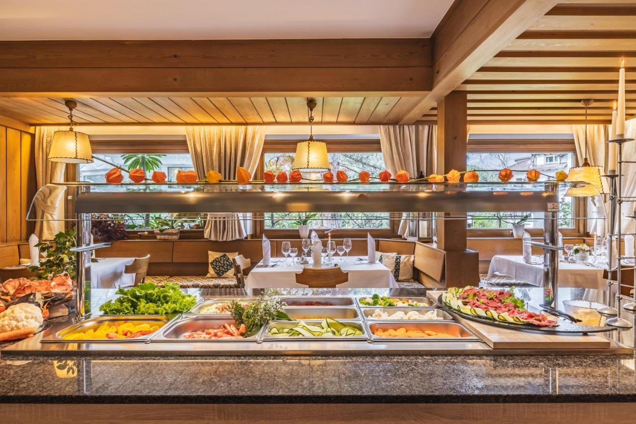 Hotel Erna Коле Изарко Екстериор снимка